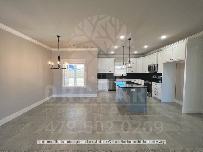 Building Photo - Siloam Springs- Single-Family Home- Well-Designed Mayberry Plan
