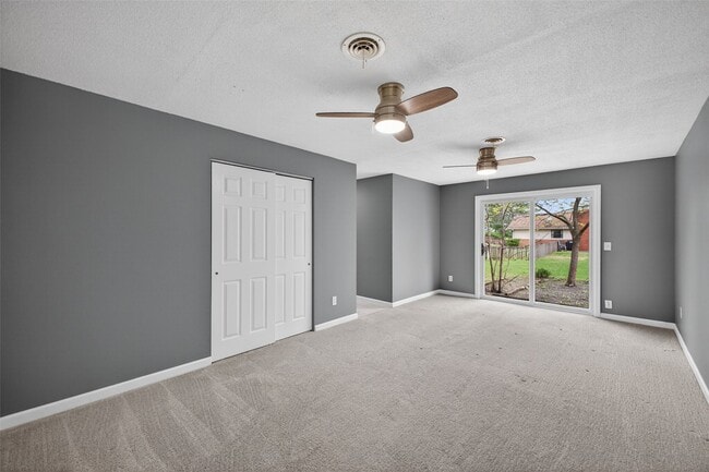 Building Photo - 495 Baywillow Dr