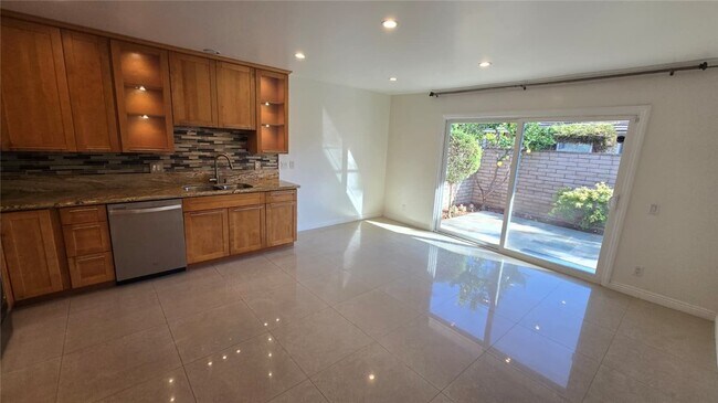 Building Photo - 5056 Balsawood