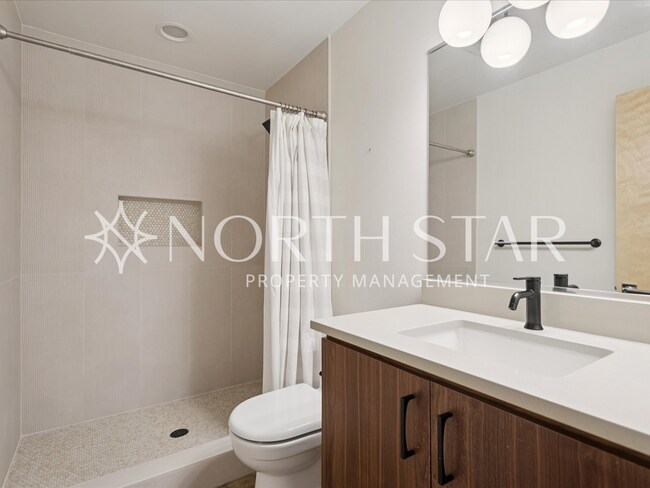 Building Photo - Contemporary Stunner in North East Portland