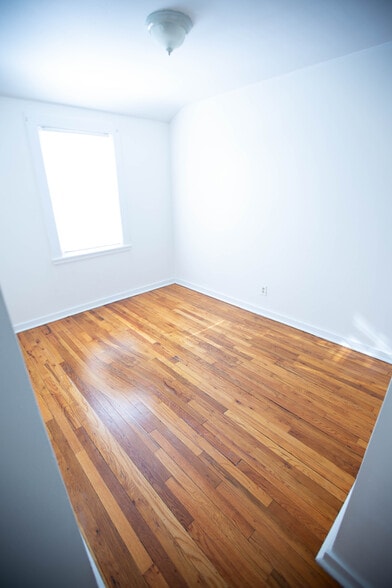Bedroom 2 - 17 Caldwell Pl