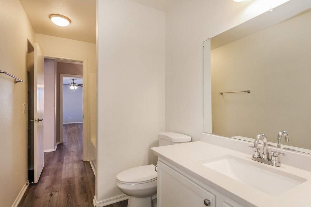 Building Photo - 8234 W Pima St