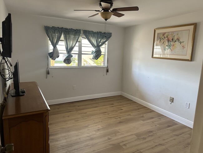 Building Photo - 5920 18th St N