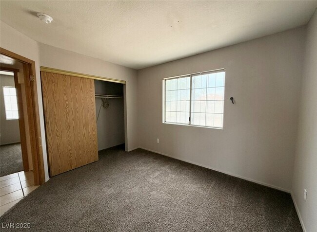 Building Photo - 4672 Krissylouise Way