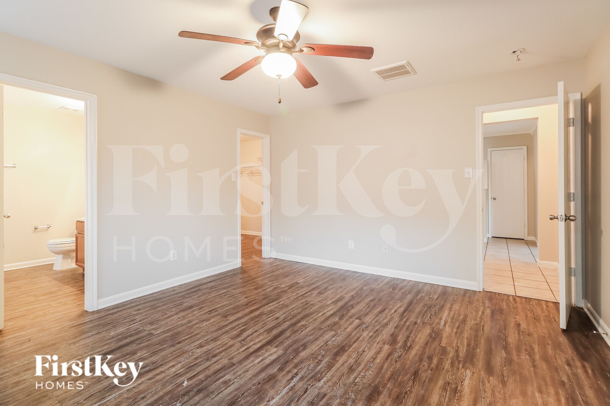 Building Photo - 414 Remington Green Ct