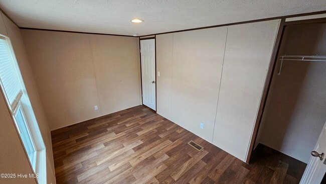 Building Photo - 902 NC-241