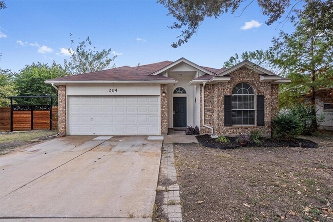 Primary Photo - 204 Mallard Cove