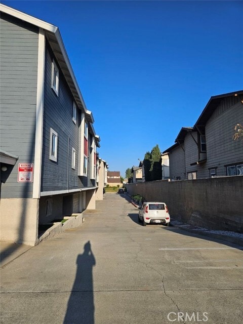 Building Photo - 1120 Nicklett Ave