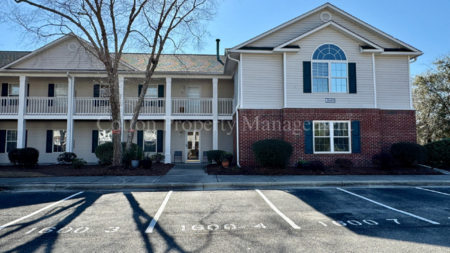 Primary Photo - 2 BD/2 BA / Easy Townhome Living at Willou...