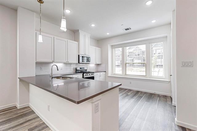 Building Photo - 376 Buck Ridge Dr