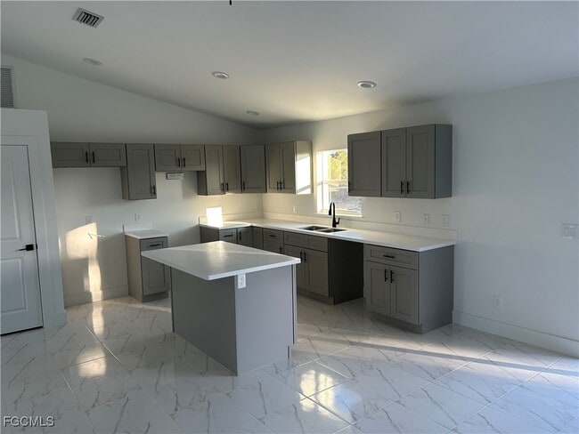 Building Photo - 2803 65th St W