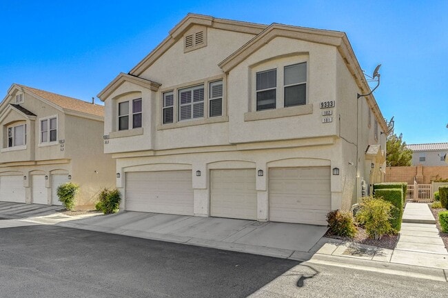 Building Photo - 9333 Leaping Deer Pl