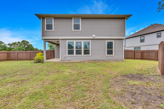Building Photo - 701 Hays Hill Dr