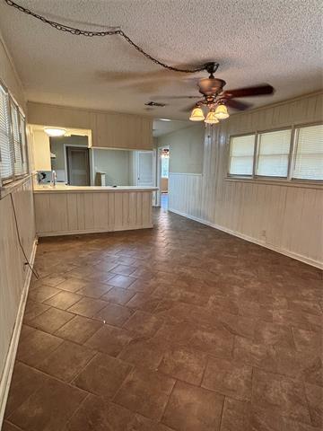 Building Photo - 4826 Black Oak Ln