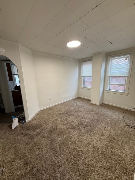 Building Photo - 1807 4th Ave