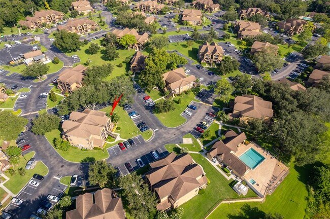 Building Photo - 360 Lakepointe Dr