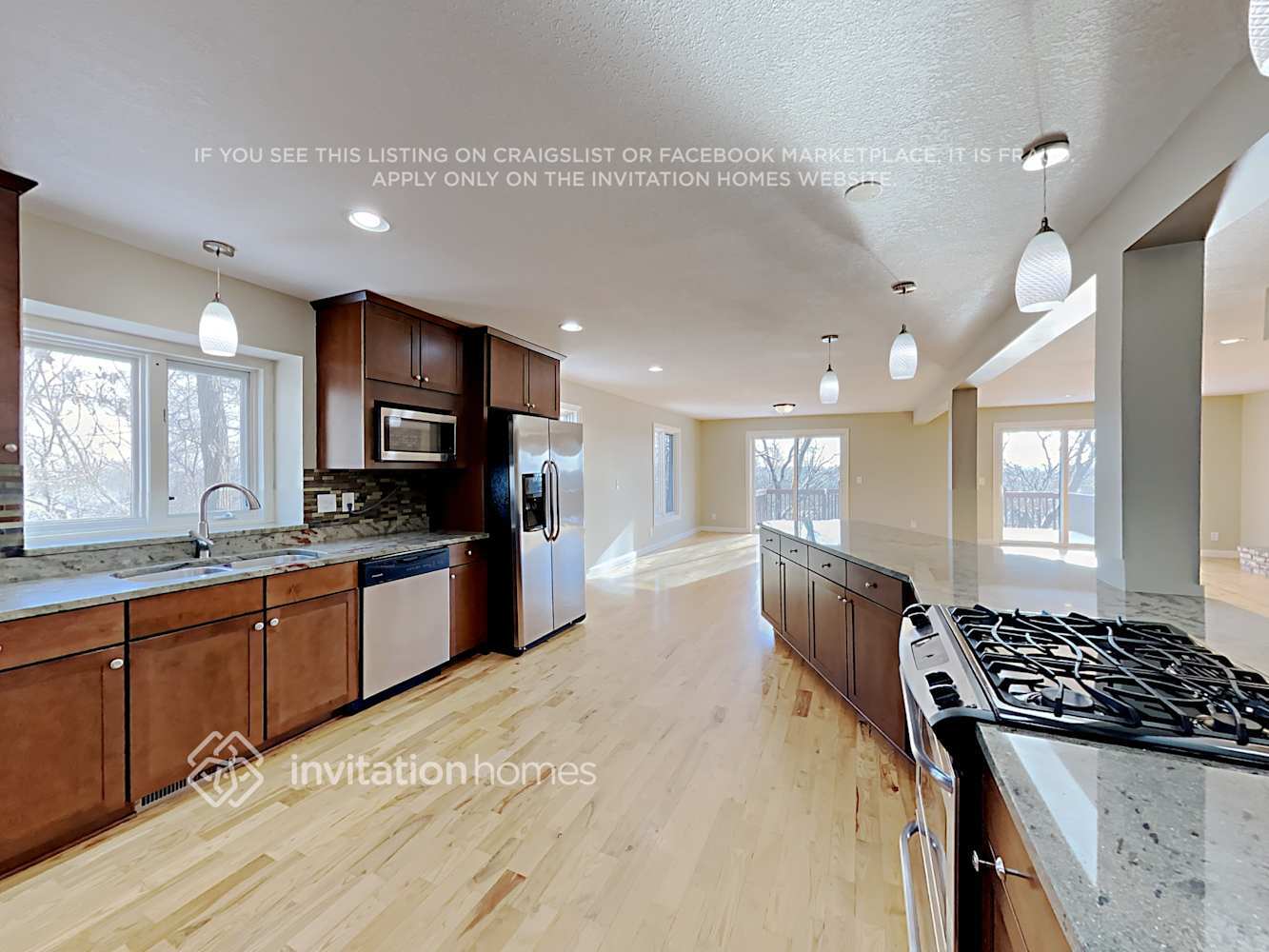 Building Photo - 1009 Hilloway Cir