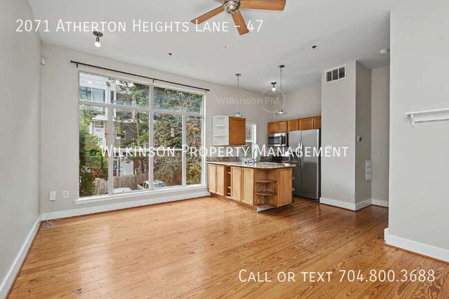 Building Photo - 2071 Atherton Heights Ln