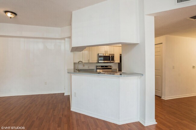 Building Photo - 2725 Anzio Ct