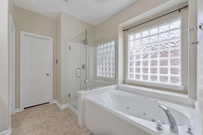 Building Photo - 21735 W Mulberry Field Cir