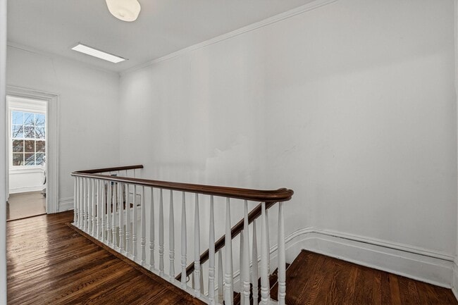 Building Photo - 37 W 34th St.