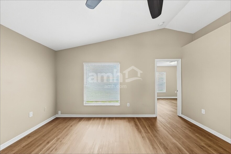 Building Photo - 1323 Old Millpond Rd