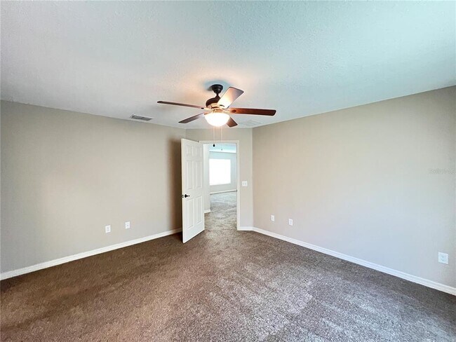 Building Photo - 3411 SW 129th Loop