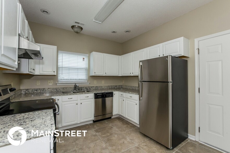 Building Photo - 4704 Waterbell Ln