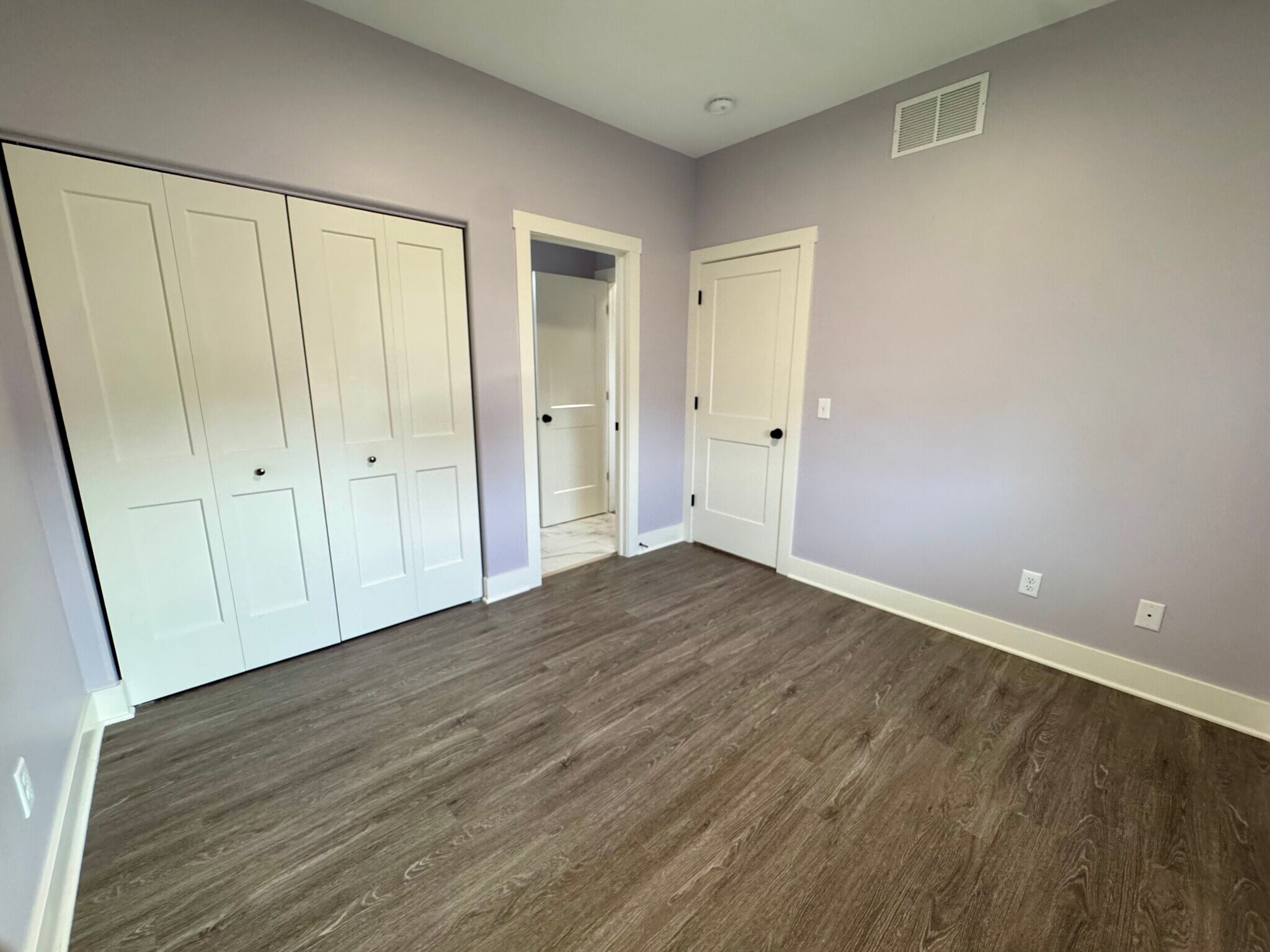 Building Photo - 3082 Charissas Plz