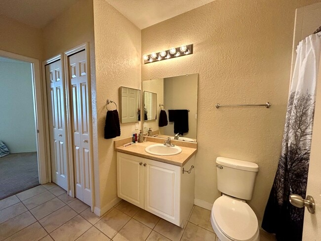 Building Photo - 5550 E Michigan St