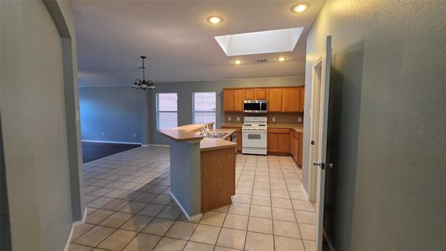 Building Photo - 5820 Show Master Ln