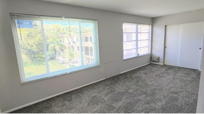 Building Photo - 2370 Jamaican St