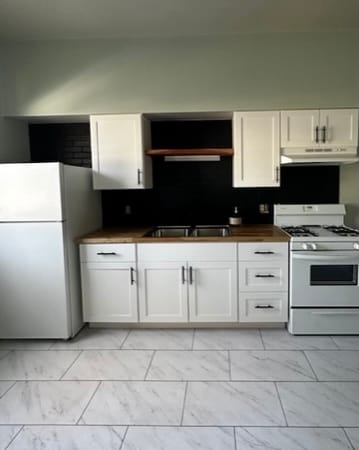 Building Photo - Whittier Apartments