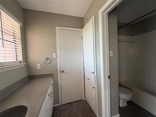 Building Photo - 5305 Indio Cove