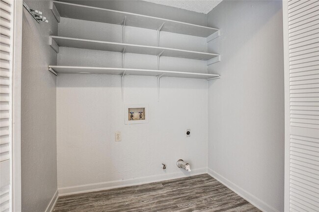 Building Photo - 3205 Twinberry Cove