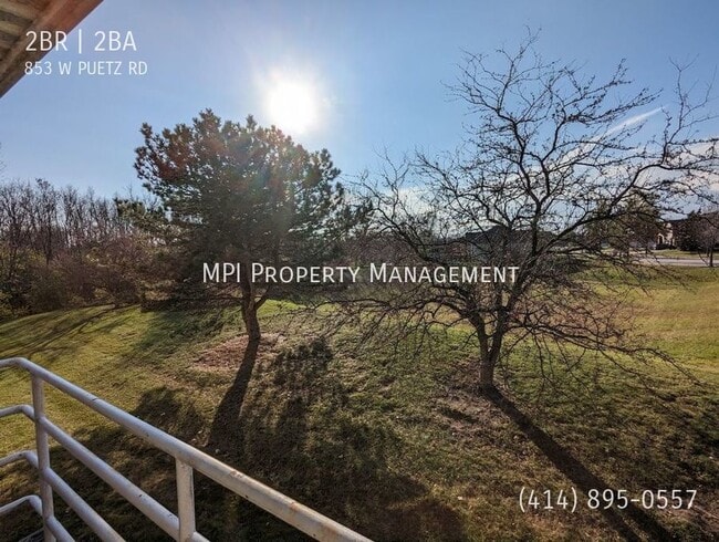 Building Photo - 853 W. Puetz Road - 2 Bedroom, 2 Bathroom ...