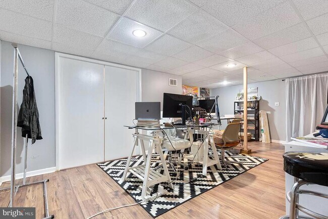Building Photo - 1422 Timber Chase Dr