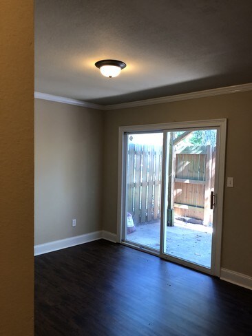 Building Photo - 4430 Tilly Mill Rd