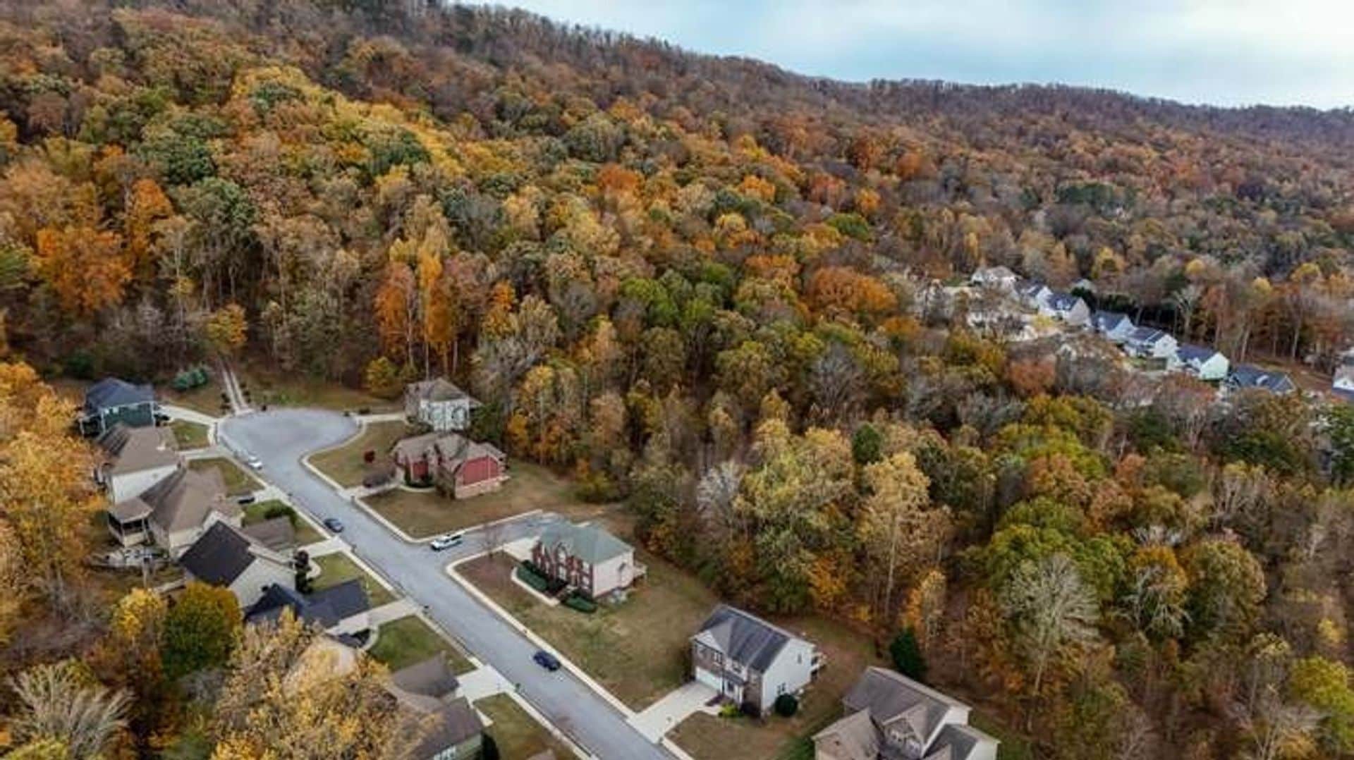 Building Photo - 7160 Neville Dr