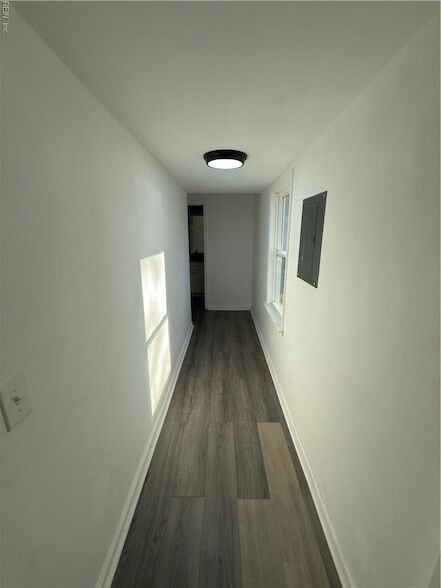 Building Photo - 1230 28th St