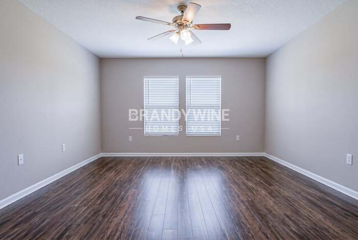 Building Photo - 1832 James Madison Ct