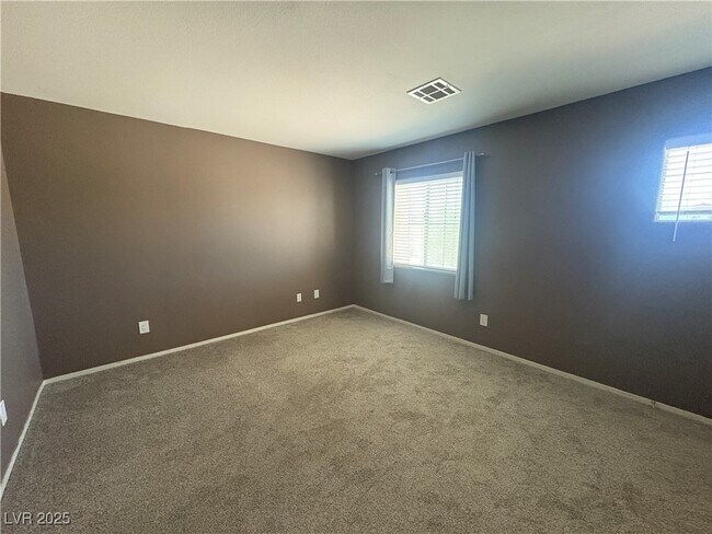 Building Photo - 9218 Grassy Weep Ct