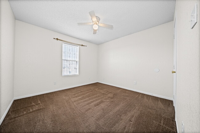 Building Photo - 3211 Tom Lockett Dr