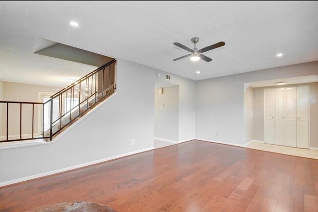 Building Photo - 10254 Hammerly Blvd