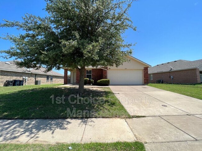 Primary Photo - 4888 Parkview Hills Ln