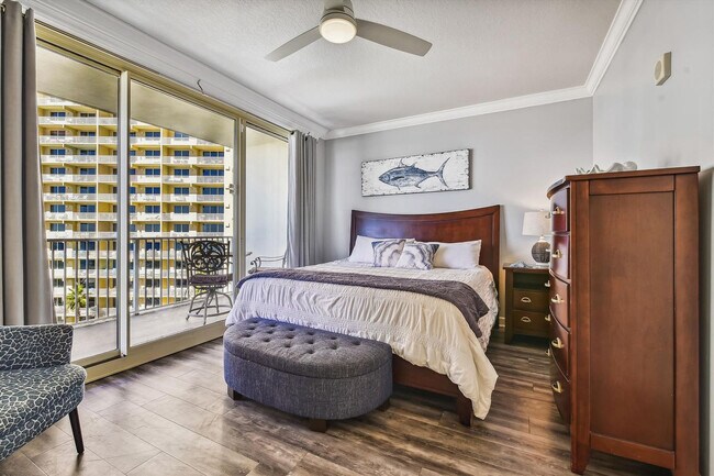 Building Photo - 104 Gulfside Ct