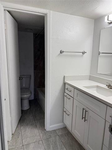 Building Photo - 313 Rolston Rd