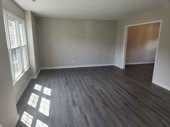 Building Photo - 3 bed 2.5 bath Short Pump Area