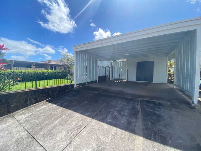 Building Photo - 019WHI