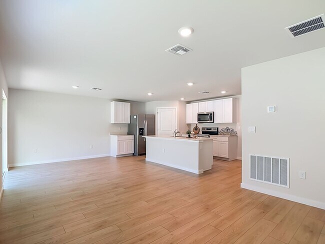 Building Photo - 14168 Hemingway Oaks Trl